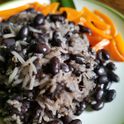 Side Dish: United States – Sour-Orange Scented Black Beans and Rice Skillet recipe