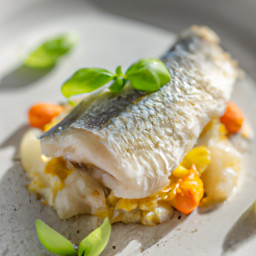 Entrée: United States – Baked Lemon-Herb Walleye recipe