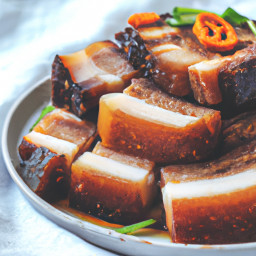 Entrée: China – 红烧肉 ▶ Hong Shao Rou (Red-Braised Pork Belly) recipe