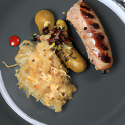 Entrée: Germany – Bratwurst mit Sauerkraut (Grilled Bratwurst with Sauerkraut) recipe