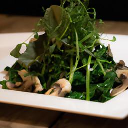 Salad: France – Salade De Laitue De Feuille Verte Avec Méli-Mélo De Champignons (Green Leaf Lettuce with Button Mushroom Medley) recipe