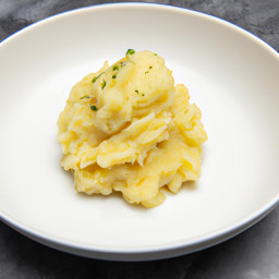 Side Dish: United States – Garlic Mashed Potatoes recipe