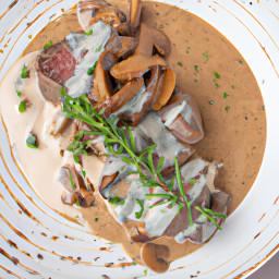 Entrée: Russia – Бефстроганов ▶ Befstroganov (Beef Stroganoff) recipe