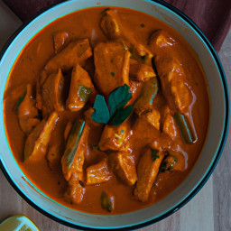 Entree: India – विगन चिकन टिक्का मसाला ➤ Vigan Chikan Tikka Masala (Vegan chicken-style strips in spiced tomato-cream curry) recipe