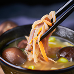 Entrée: China – 酸辣汤 ▶ Suan La Tang (Hot and Sour Soup) recipe