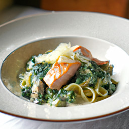 Creamy Salmon and Spinach Pasta recipe