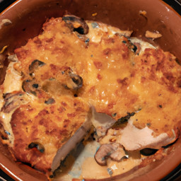 Entrée: United States – Mushroom Cheddar Chicken Bake recipe