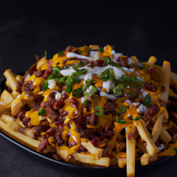 Entrée: United States – Loaded Chili Cheese Fries recipe