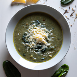 Entrée: United States – Lemony Spinach and Cannellini Soup with Parmesan Rind recipe