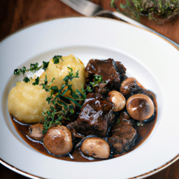 Entrée: France – Bœuf Bourguignon (Burgundy Beef Stew) recipe