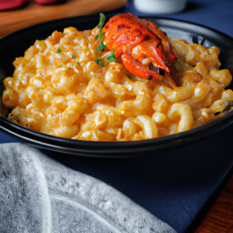 Entrée: United States – Lobster Mac and Cheese recipe