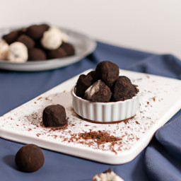 Dessert: United States – No-Bake Oreo Truffles recipe