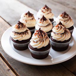 Dessert: United States – Chocolate Cupcakes with Vanilla Buttercream recipe